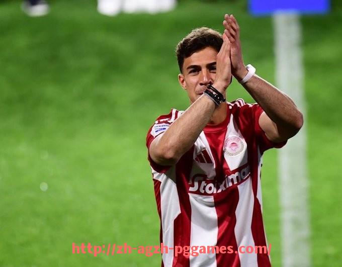 PG模拟器官方网站-德甲新星球队：年轻球员与崭新力量的崛起